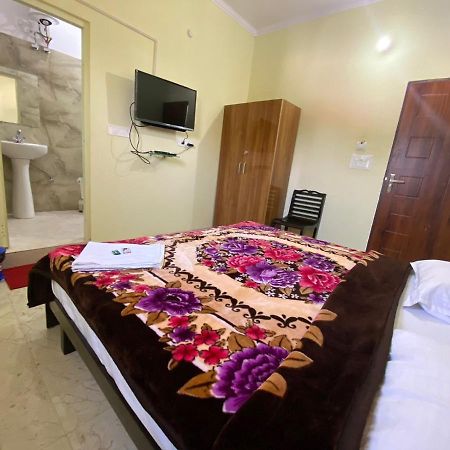 Hotel Govind Palace Rishīkesh Esterno foto