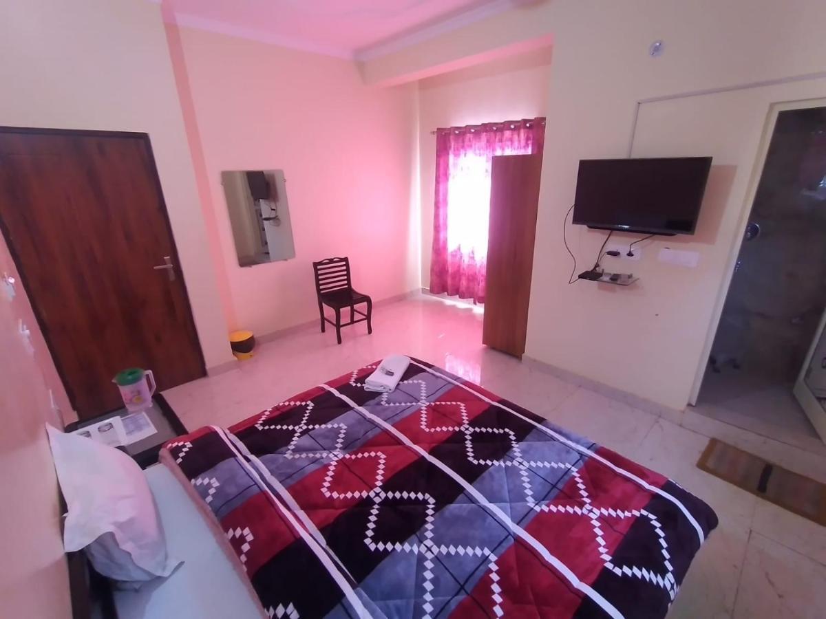 Hotel Govind Palace Rishīkesh Esterno foto